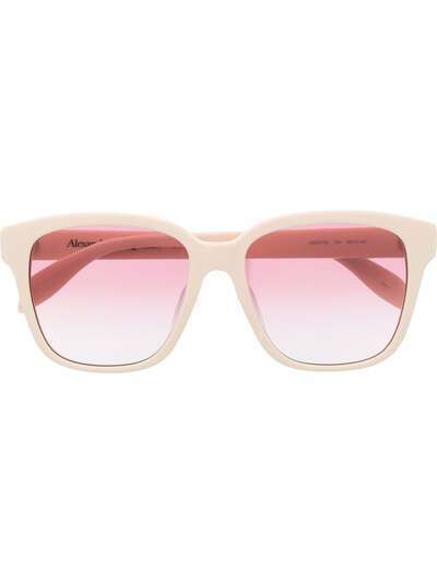 Alexander McQueen Eyewear солнцезащитные очки Graffiti в квадратной оправе