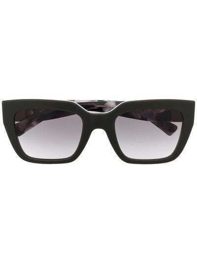 Valentino Eyewear солнцезащитные очки в оправе черепаховой расцветки