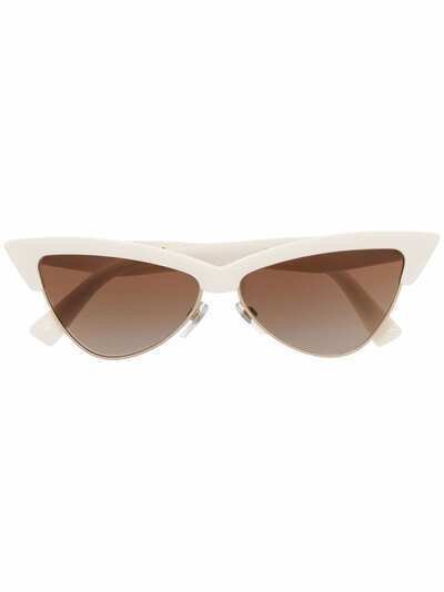 Valentino Eyewear солнцезащитные очки в полуободковой оправе 'кошачий глаз'