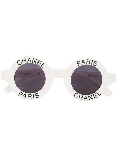 Chanel Pre-Owned круглые солнцезащитные очки с логотипом
