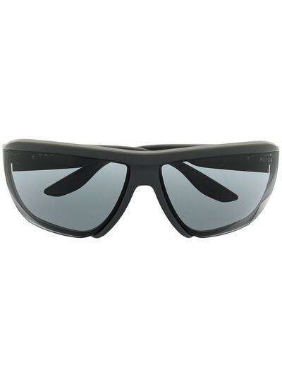 Prada Eyewear солнцезащитные очки в спортивном стиле