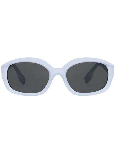 Burberry Eyewear солнцезащитные очки в овальной оправе с логотипом