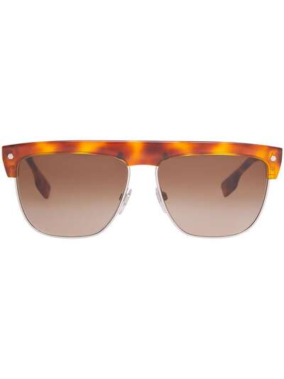 Burberry Eyewear солнцезащитные очки в оправе черепаховой расцветки