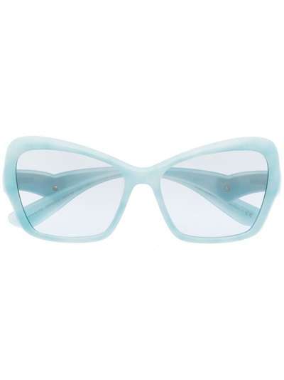 Dolce & Gabbana Eyewear солнцезащитные очки в оправе 'бабочка'