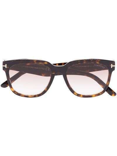 TOM FORD Eyewear солнцезащитные очки в квадратной оправе черепаховой расцветки