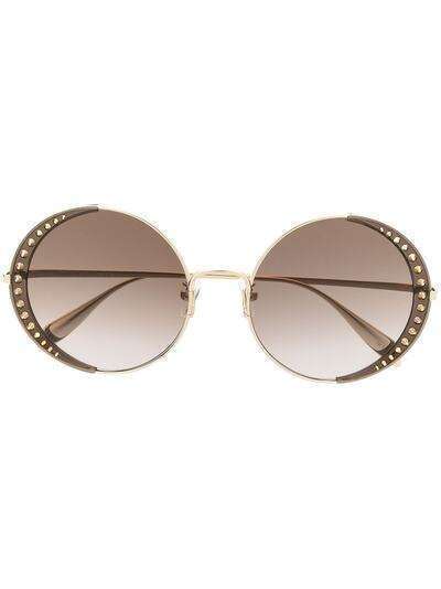 Alexander McQueen Eyewear солнцезащитные очки в круглой оправе с заклепками