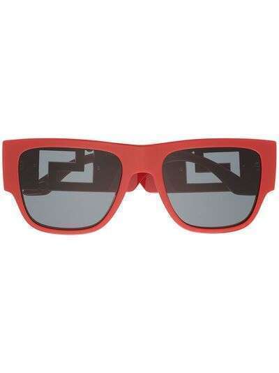 Versace Eyewear солнцезащитные очки в квадратной оправе с декором Greca