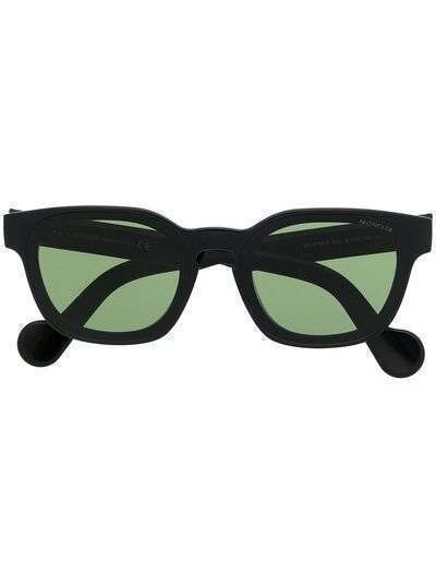 Moncler Eyewear солнцезащитные очки в массивной оправе