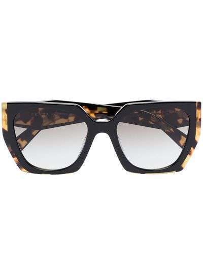 Prada Eyewear массивные солнцезащитные очки