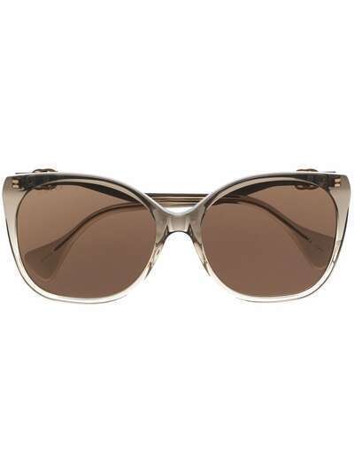 Gucci Eyewear oversized cat-eye sunglasses