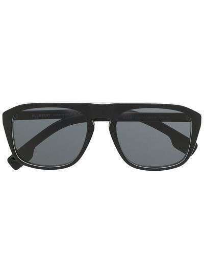 Burberry Eyewear солнцезащитные очки с полосками Icon Stripe