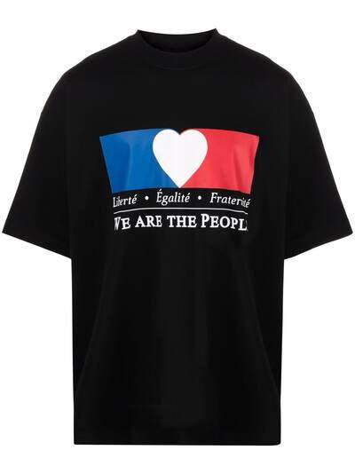 VETEMENTS футболка We Are The People с графичным принтом