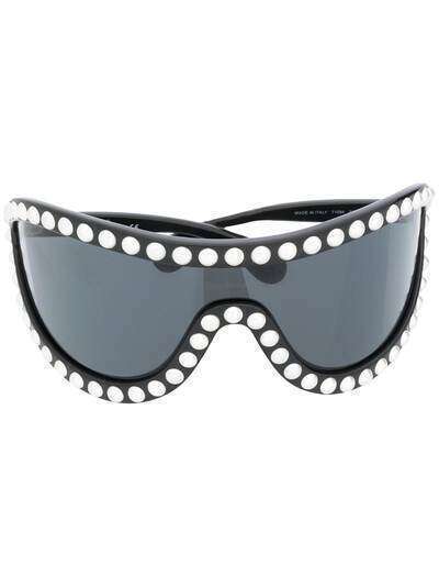 Chanel Pre-Owned солнцезащитные очки в массивной оправе с искусственным жемчугом