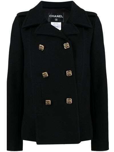 Chanel Pre-Owned двубортное пальто с декорированными пуговицами