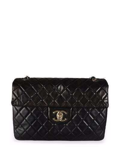 Chanel Pre-Owned Classic Flap Jumbo shoulder bag