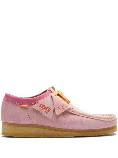 Clarks Originals туфли Wallabee из коллаборации с Levi's