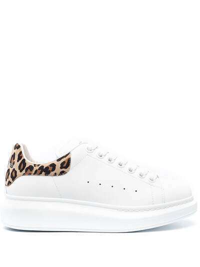 Alexander McQueen кроссовки Oversized с леопардовым принтом