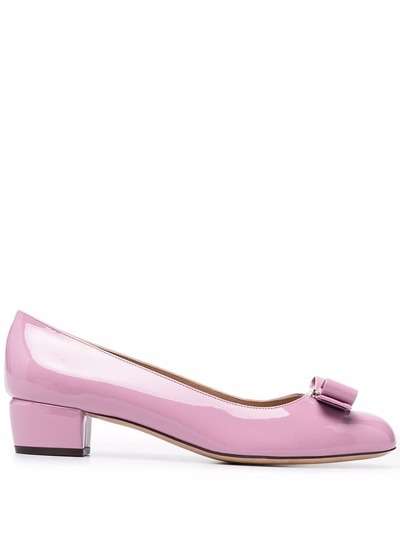 Salvatore Ferragamo туфли-лодочки Vara Bow 40