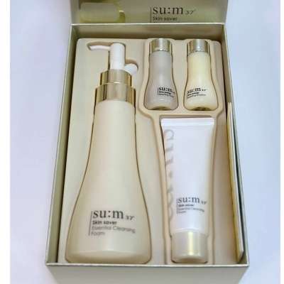 SU:M37 Специальный набор для умывания и ухода SUM SKIN SAVER CLEANSING FOAM SPECIAL SET