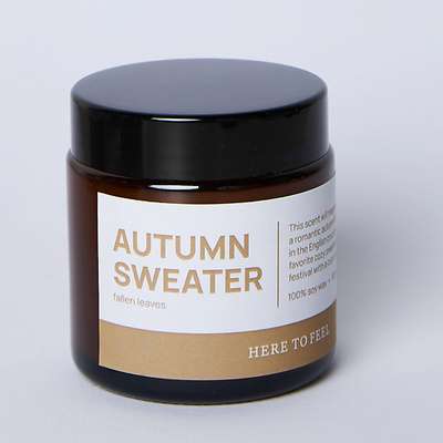 HERE TO FEEL Аромасвеча "Autumn sweater" 100