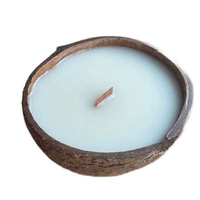 LACIRE Ароматическая свеча в кокосовой скорлупе с сиянием "день в спа" 400