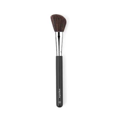 BH COSMETICS Кисть скошенная для румян Angled Blush Brush