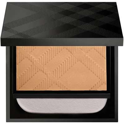 BURBERRY Пудра компактная Matte Glow Compact