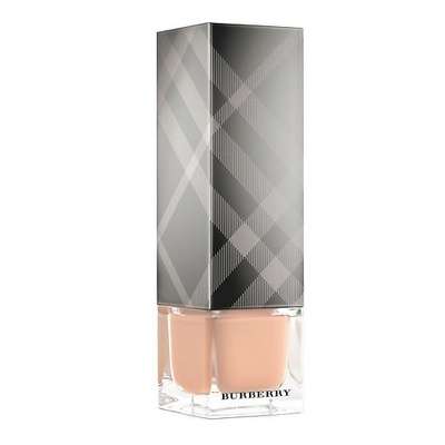 BURBERRY Тональная основа Fresh Glow