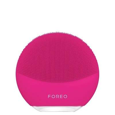 FOREO LUNA mini 3 Электрическая очищающая щеточка для лица для всех типов кожи, Fuchsia